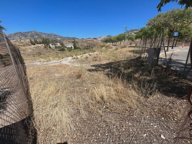 Building Plot for sale in Centro ciudad, Fuengirola - € 280,000 (Ref: 9838529)