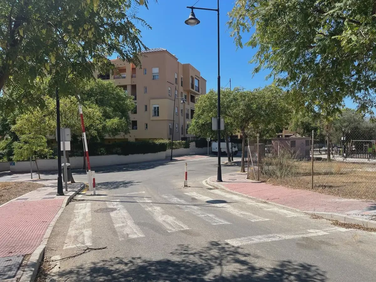 Building Plot for sale in Fuengirola - € 280,000 (Ref: 9838529)