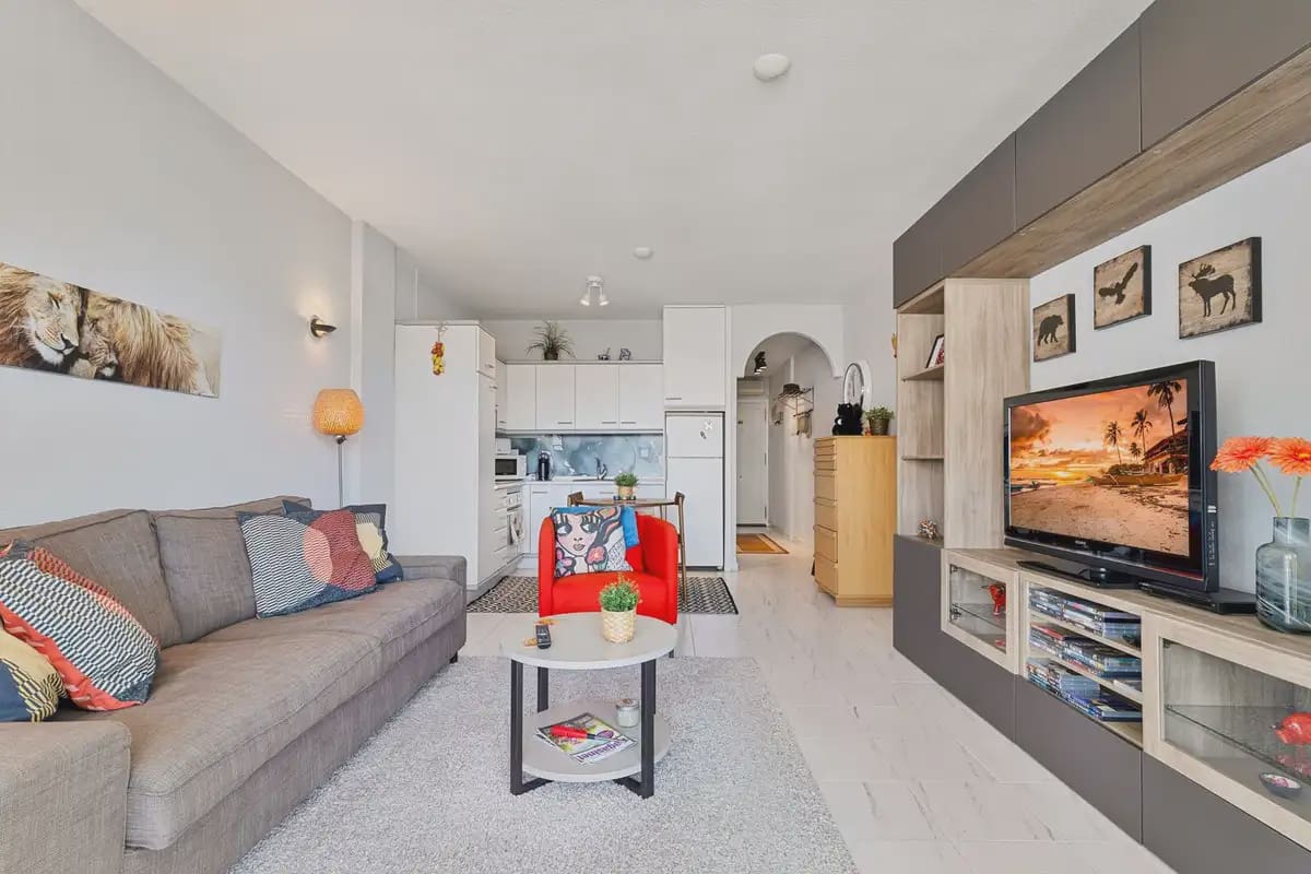 1 soveværelse Lejlighed til salg i Fuengirola med swimmingpool - € 235.000 (Ref: 9843748)