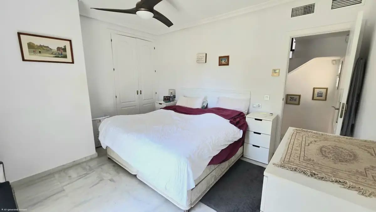 3 Zimmer Haus zu verkaufen in Marbella mit Pool Garage - 525.000 € (Ref: 9844614)