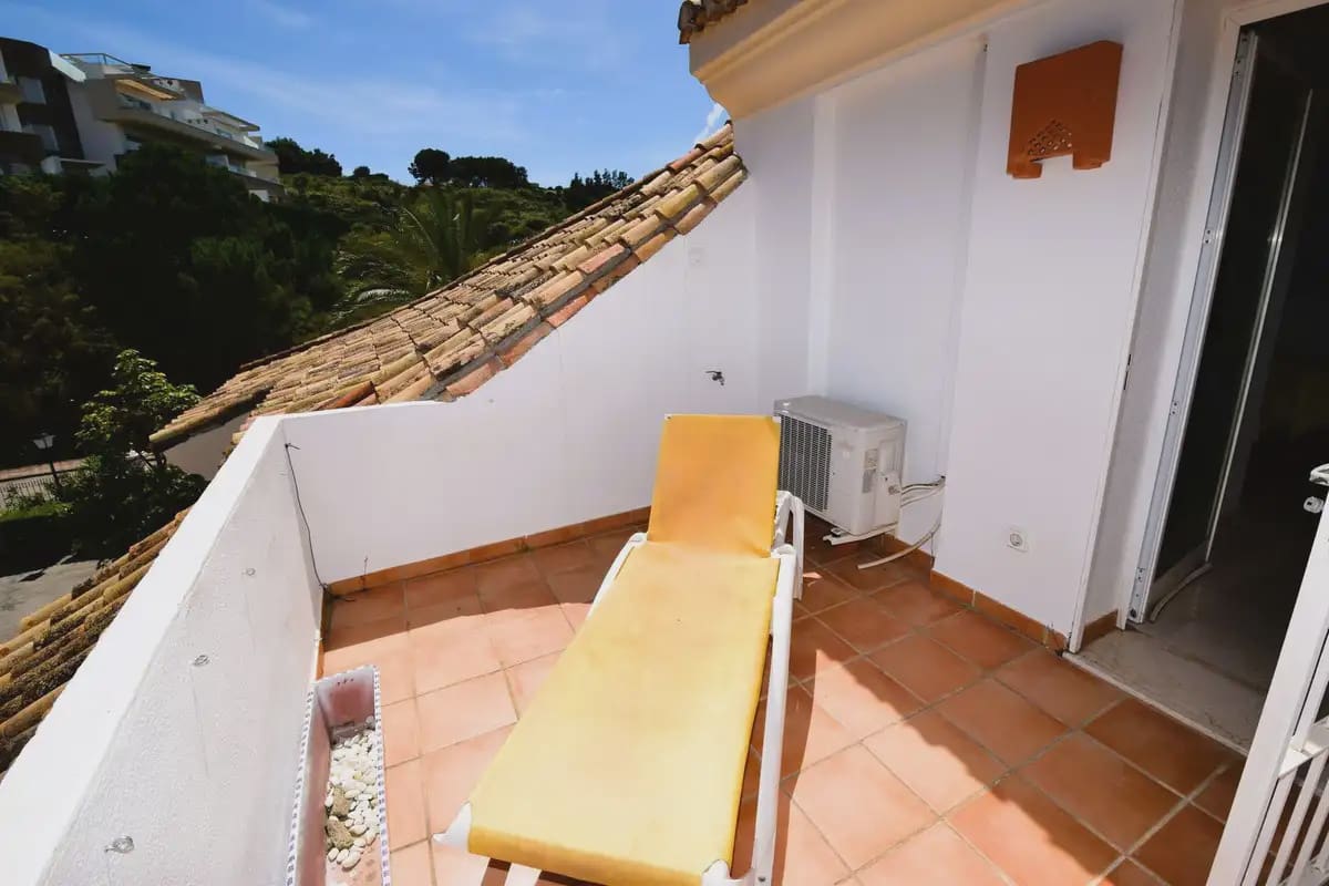 3 soverom Hus til salgs i Mijas med svømmebasseng garasje - € 575 000 (Ref: 9846701)