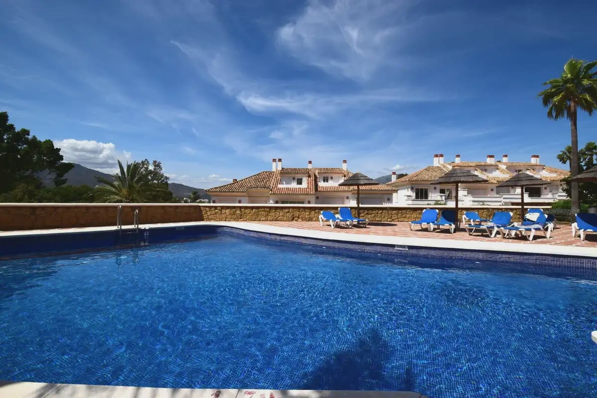 3 soverom Hus til salgs i Mijas med svømmebasseng garasje - € 575 000 (Ref: 9846701)