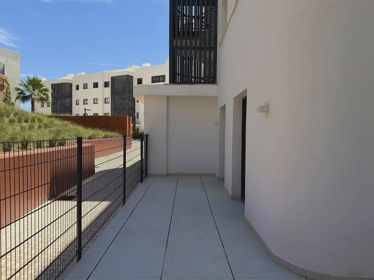 3 sypialnia Apartament na sprzedaż w Fuengirola z basenem garażem - 699 000 € (Ref: 9848412)