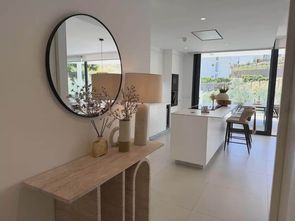 3 sypialnia Apartament na sprzedaż w Fuengirola z basenem garażem - 699 000 € (Ref: 9848412)