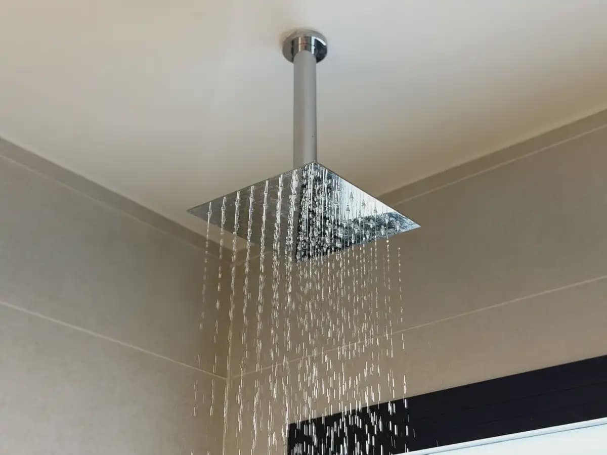 3 sypialnia Apartament na sprzedaż w Fuengirola z basenem garażem - 699 000 € (Ref: 9848412)