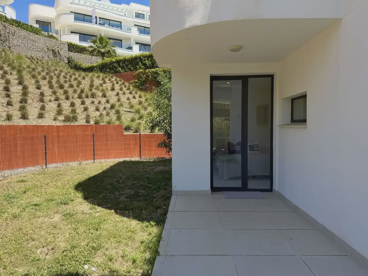 3 sypialnia Apartament na sprzedaż w Fuengirola z basenem garażem - 699 000 € (Ref: 9848412)