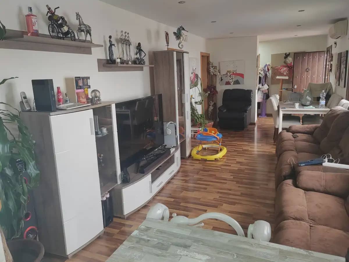 4 makuuhuone Huoneisto myytävänä paikassa Mijas mukana uima-altaan 
autotalli - 385 000 € (Ref: 9848414)