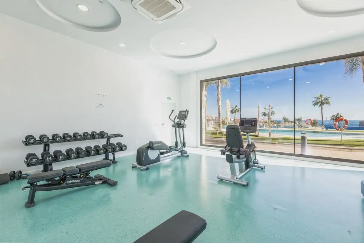 2 sovrum Strandlägenhet till salu i Mijas med pool garage - 599 000 € (Ref: 9850623)
