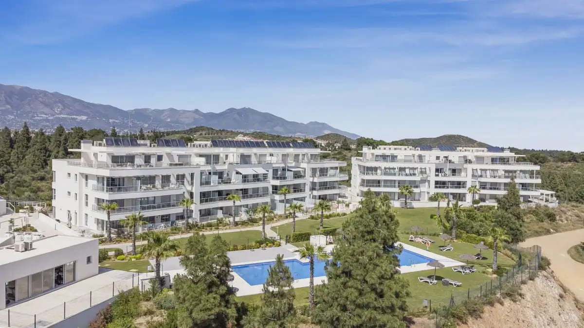 3 sypialnia Apartament na sprzedaż w Mijas z basenem garażem - 580 000 € (Ref: 9855842)