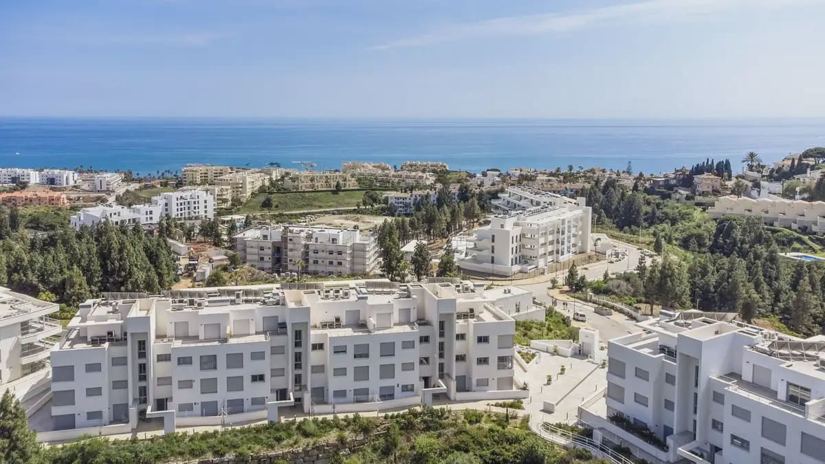 3 sypialnia Apartament na sprzedaż w Mijas z basenem garażem - 580 000 € (Ref: 9855842)