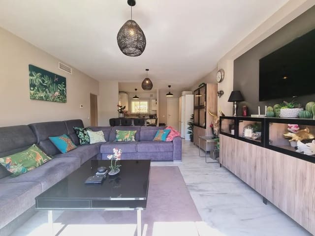 2 soverom Penthouse til salgs i La Reserva, Marbella med garasje - € 359 000 (Ref: 9855844)