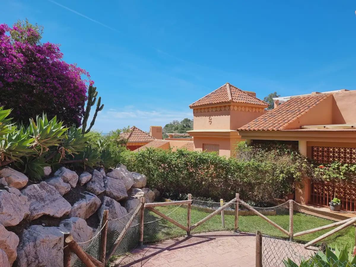 2 sovrum Takvåning till salu i Marbella med pool garage - 359 000 € (Ref: 9855844)