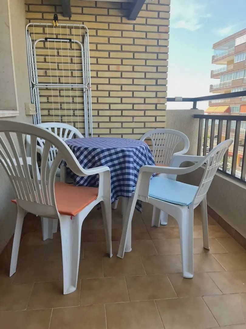 1 sypialnia Apartament przy plaży na sprzedaż w Fuengirola z basenem - 349 000 € (Ref: 9861234)