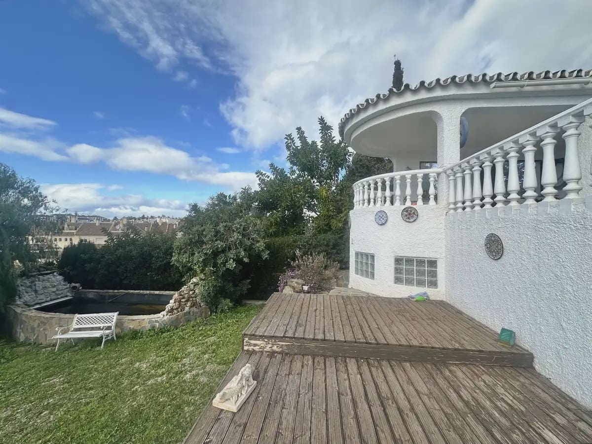 3 sypialnia Willa na sprzedaż w Mijas z basenem garażem - 650 000 € (Ref: 9862078)