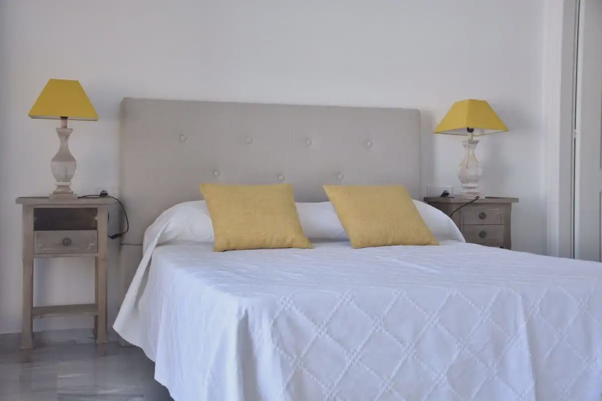 3 slaapkamer Appartement te koop in Marbella met zwembad - € 625.000 (Ref: 9862079)