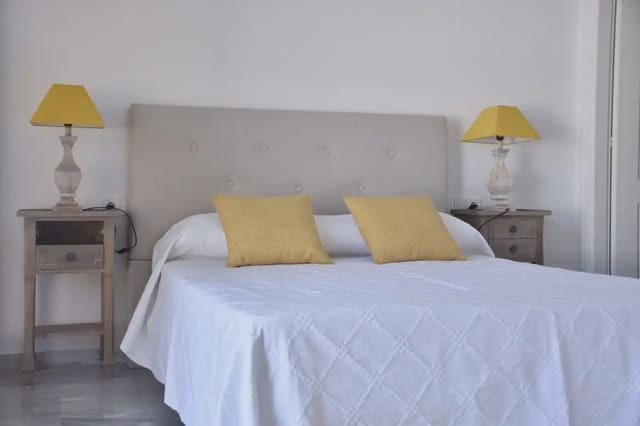 3 soveværelse Lejlighed til salg i Elviria, Marbella med swimmingpool - € 625.000 (Ref: 9862079)