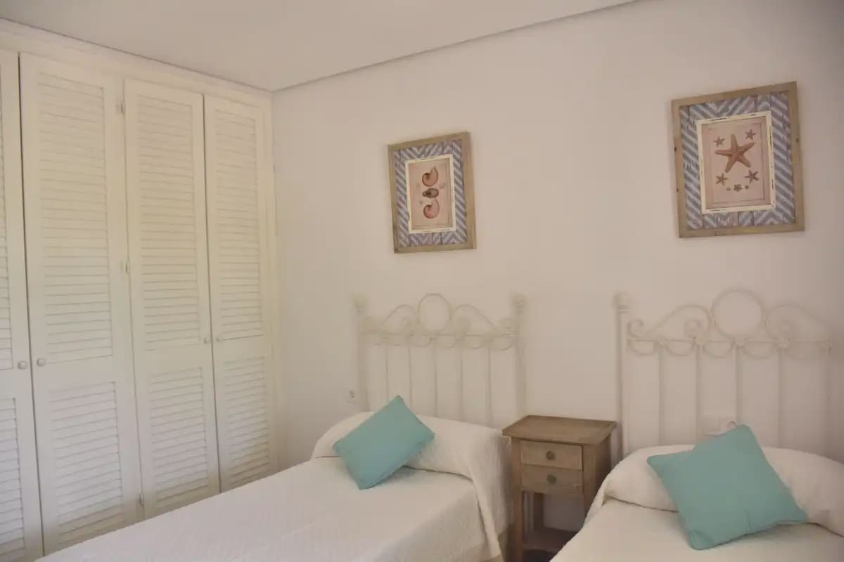 3 slaapkamer Appartement te koop in Marbella met zwembad - € 625.000 (Ref: 9862079)