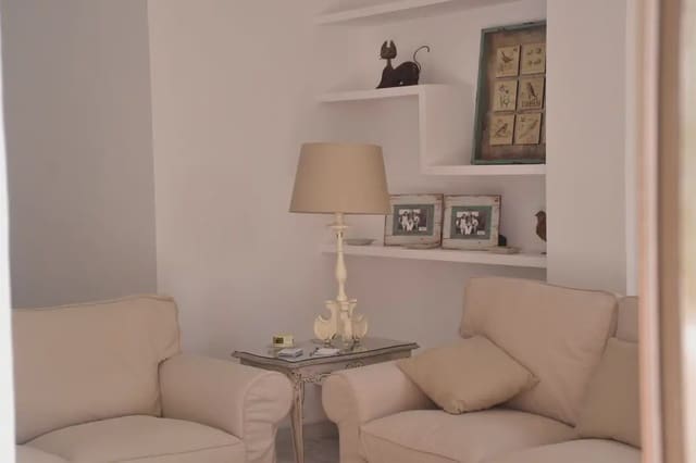 3 soveværelse Lejlighed til salg i Elviria, Marbella med swimmingpool - € 625.000 (Ref: 9862079)