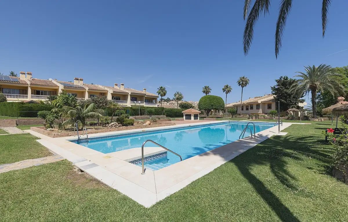 2 Zimmer Haus zu verkaufen in Benalmadena mit Pool Garage - 435.000 € (Ref: 9865413)