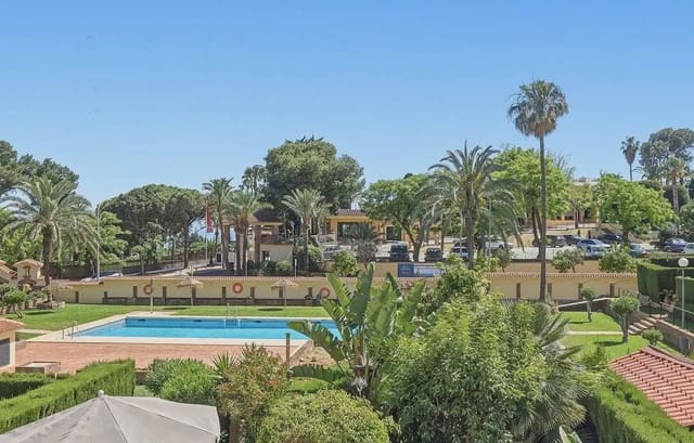 2 chambre Maison de Ville à vendre à Hacienda Torrequebrada, Benalmádena avec piscine garage - 435 000 € (Ref: 9865413)