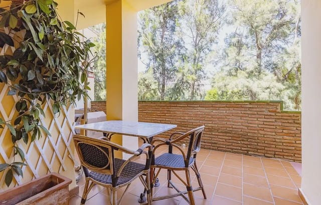 2 chambre Maison de Ville à vendre à Hacienda Torrequebrada, Benalmádena avec piscine garage - 435 000 € (Ref: 9865413)