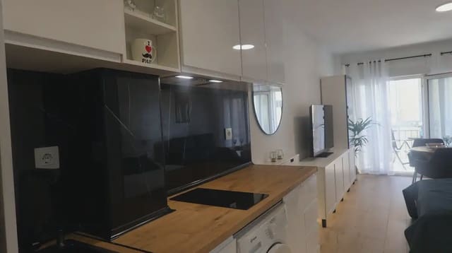 Studio till salu i Torremolinos - 174 900 € (Ref: 9865417)