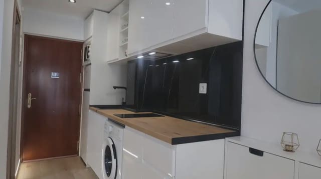 Studio till salu i Torremolinos - 174 900 € (Ref: 9865417)