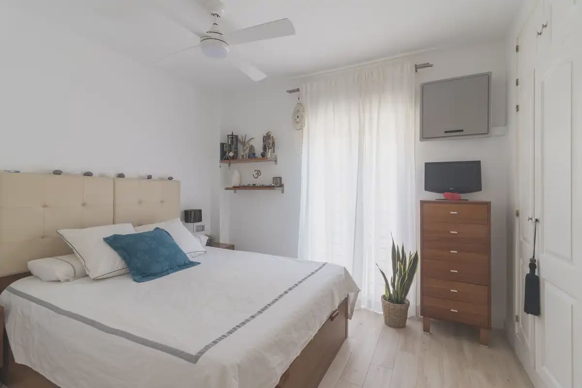 3 bedroom Apartment for sale in Benalmadena with pool garage - € 455,000 (Ref: 9867232)
