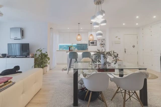 3 chambre Appartement à vendre à Arroyo de la Miel, Benalmádena avec piscine garage - 455 000 € (Ref: 9867232)