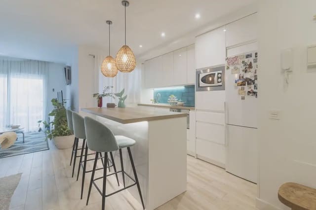 3 chambre Appartement à vendre à Arroyo de la Miel, Benalmádena avec piscine garage - 455 000 € (Ref: 9867232)
