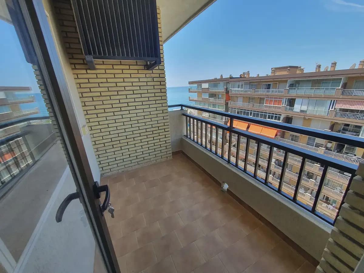 1 bedroom Penthouse for sale in Fuengirola with pool - € 335,000 (Ref: 9868931)