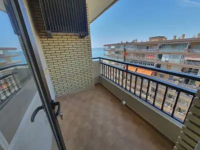 1 Zimmer Penthouse zu verkaufen in Centro ciudad, Fuengirola mit Pool - 335.000 € (Ref: 9868931)