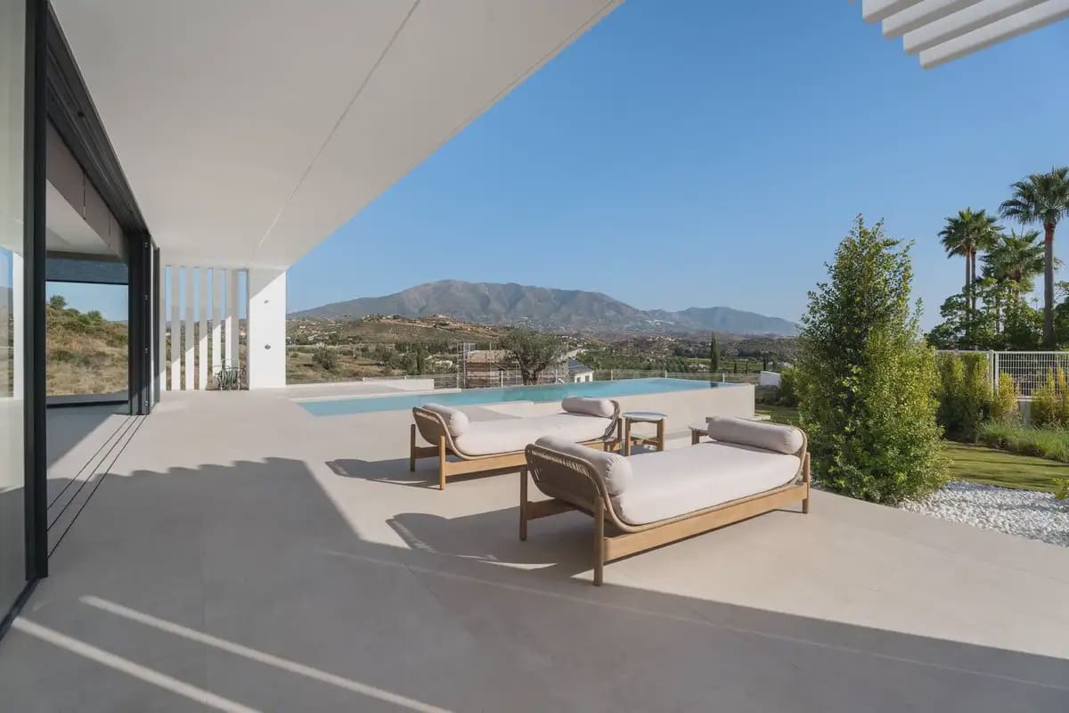 Chalet de 4 habitaciones en Mijas en venta con piscina garaje - 3.295.000 € (Ref: 9873742)
