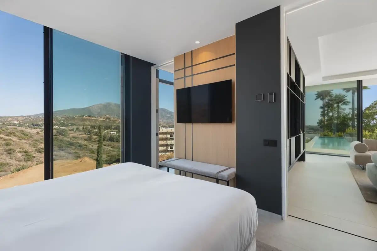 Chalet de 4 habitaciones en Mijas en venta con piscina garaje - 3.295.000 € (Ref: 9873742)