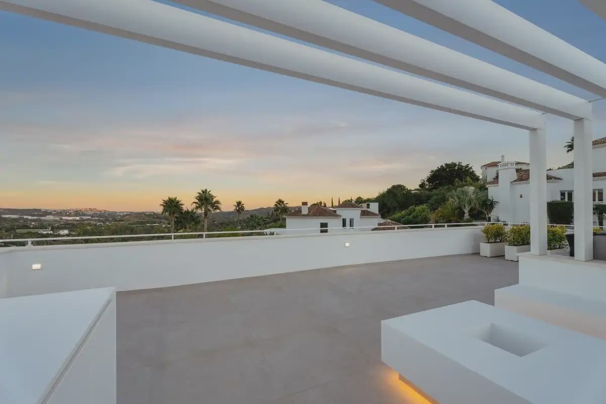 Chalet de 4 habitaciones en Mijas en venta con piscina garaje - 3.295.000 € (Ref: 9873742)
