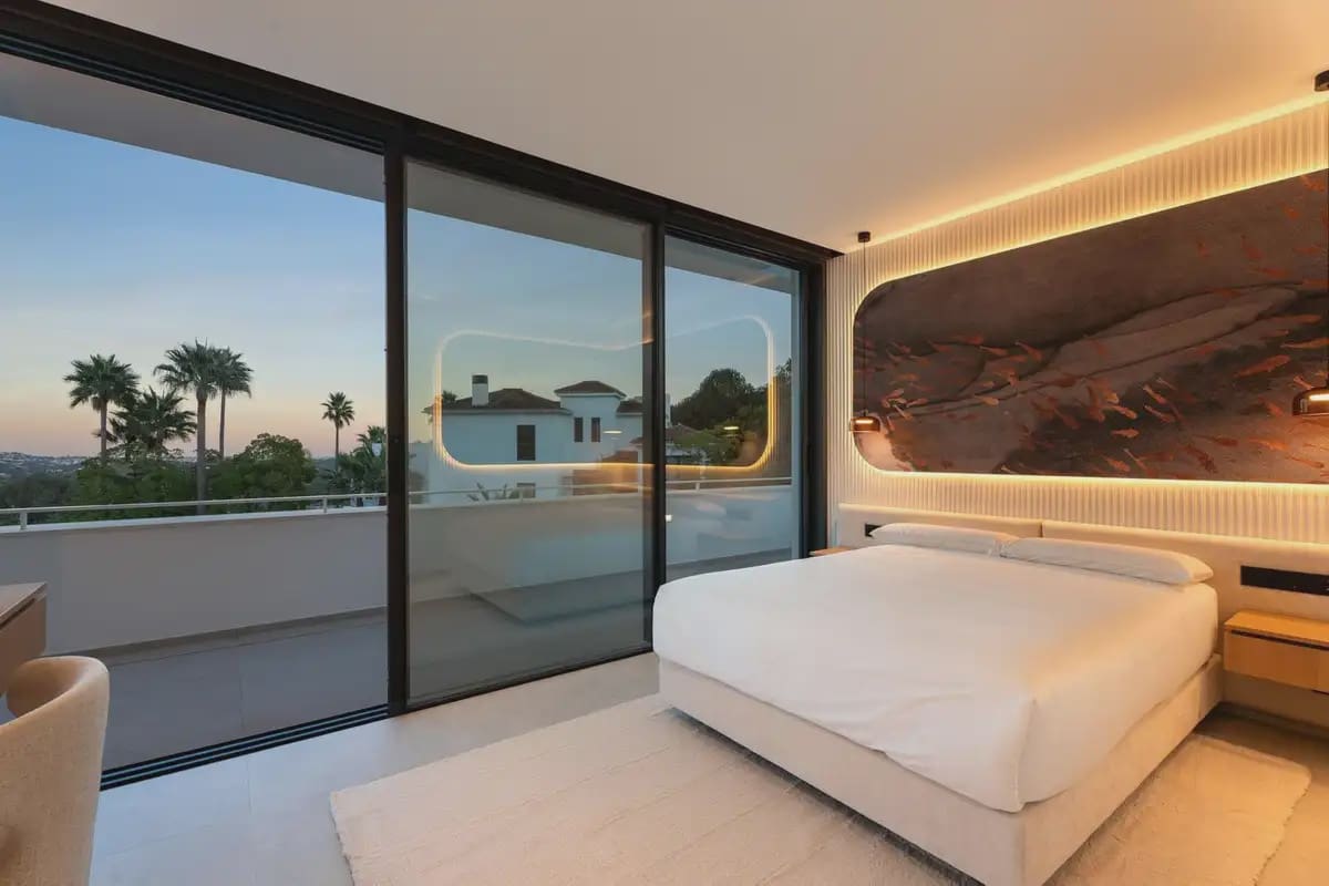 Chalet de 4 habitaciones en Mijas en venta con piscina garaje - 3.295.000 € (Ref: 9873742)