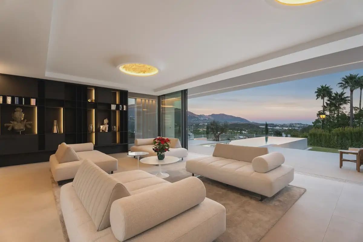 Chalet de 4 habitaciones en Mijas en venta con piscina garaje - 3.295.000 € (Ref: 9873742)