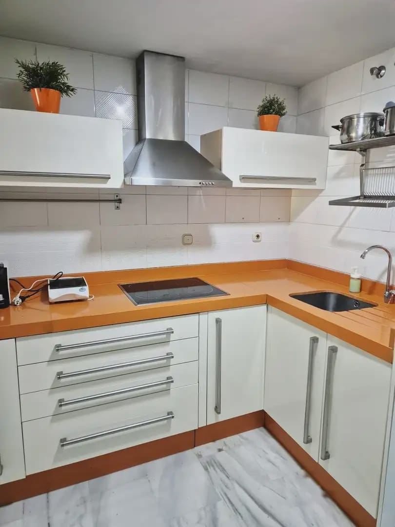 2 slaapkamer Strandappartement te koop in Fuengirola - € 593.000 (Ref: 9873744)