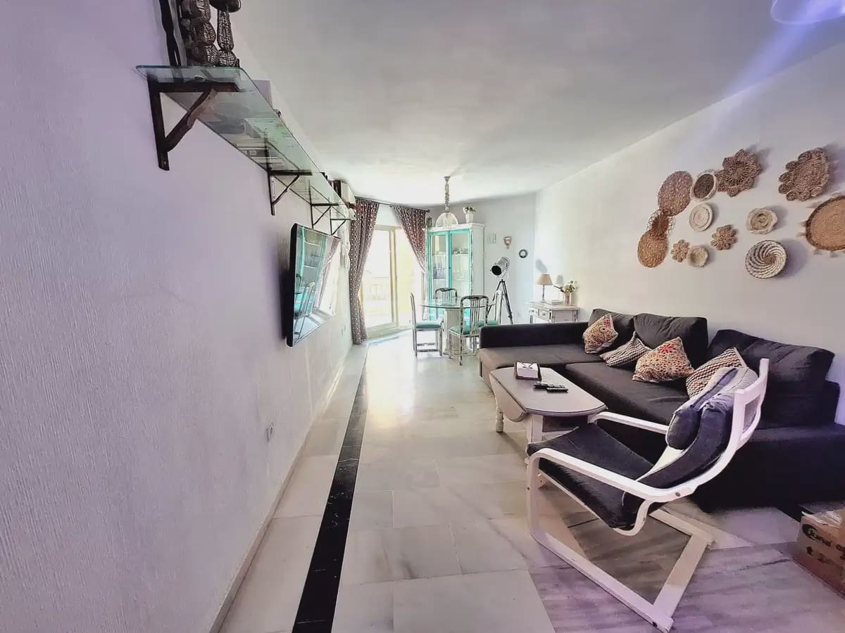 2 slaapkamer Strandappartement te koop in Fuengirola - € 593.000 (Ref: 9873744)