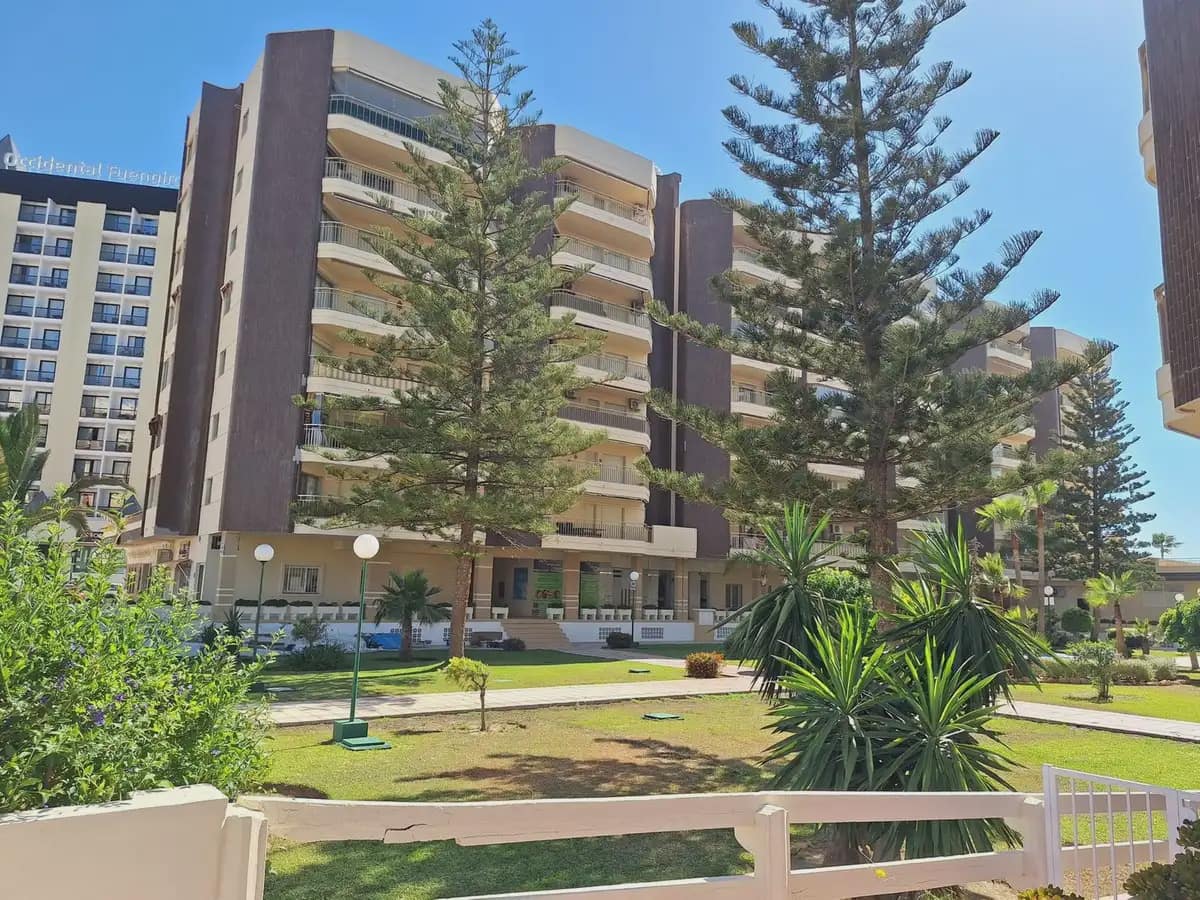 2 slaapkamer Strandappartement te koop in Fuengirola - € 593.000 (Ref: 9873744)