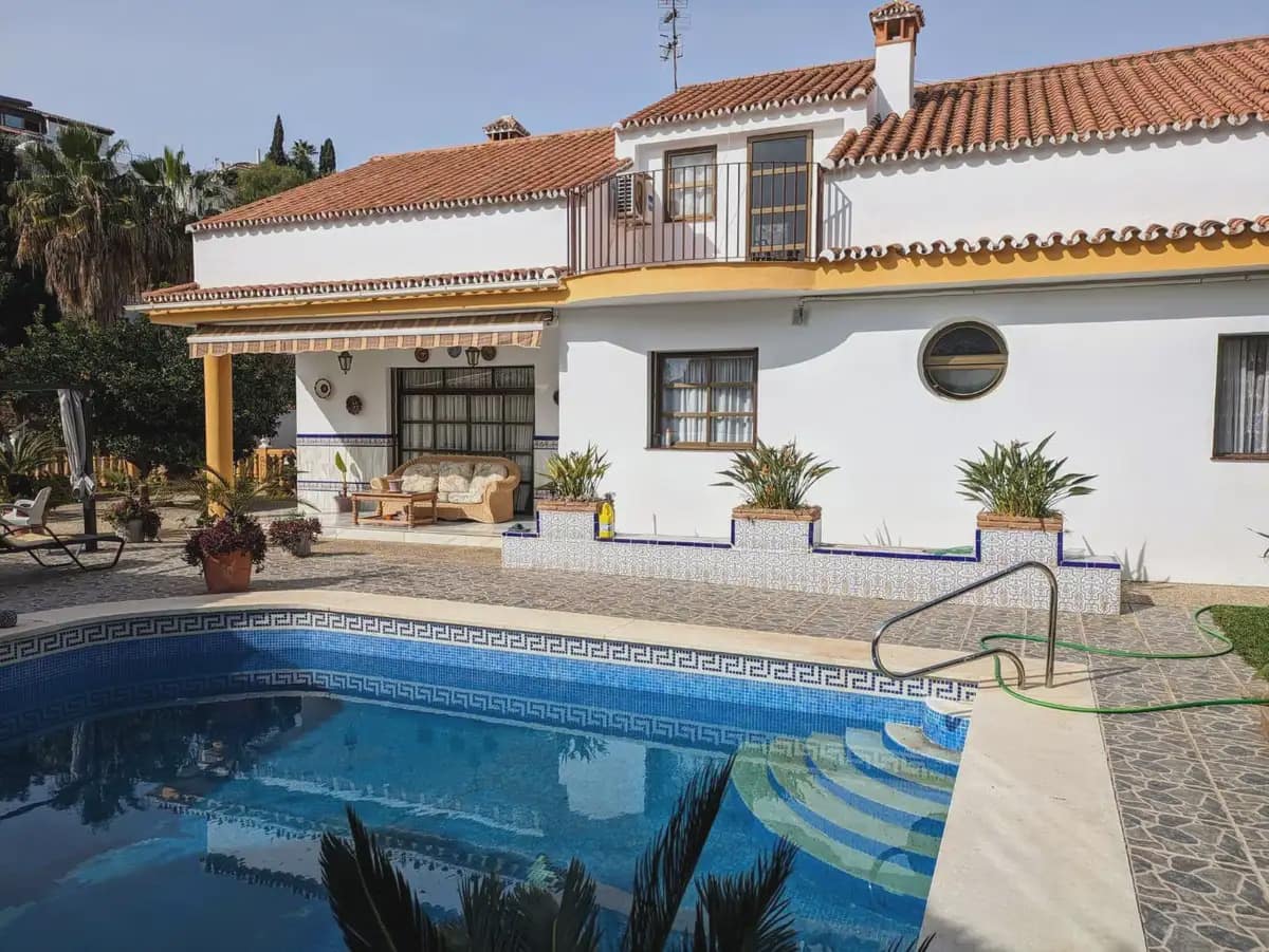5 camera da letto Villa in vendita in Benalmadena con piscina garage - 950.000 € (Rif: 9873745)