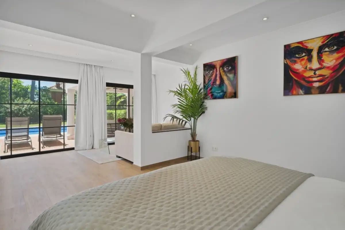 6 sypialnia Willa na sprzedaż w Marbella z basenem garażem - 3 500 000 € (Ref: 9873746)