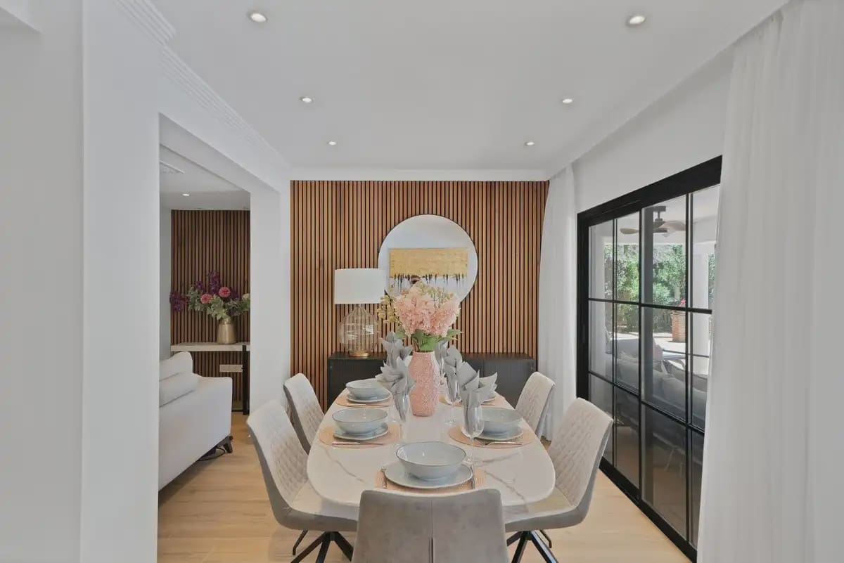 6 sypialnia Willa na sprzedaż w Marbella z basenem garażem - 3 500 000 € (Ref: 9873746)