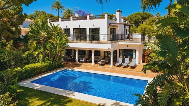 6 sypialnia Willa na sprzedaż w Hacienda Las Chapas, Marbella z basenem garażem - 3 500 000 € (Ref: 9873746)