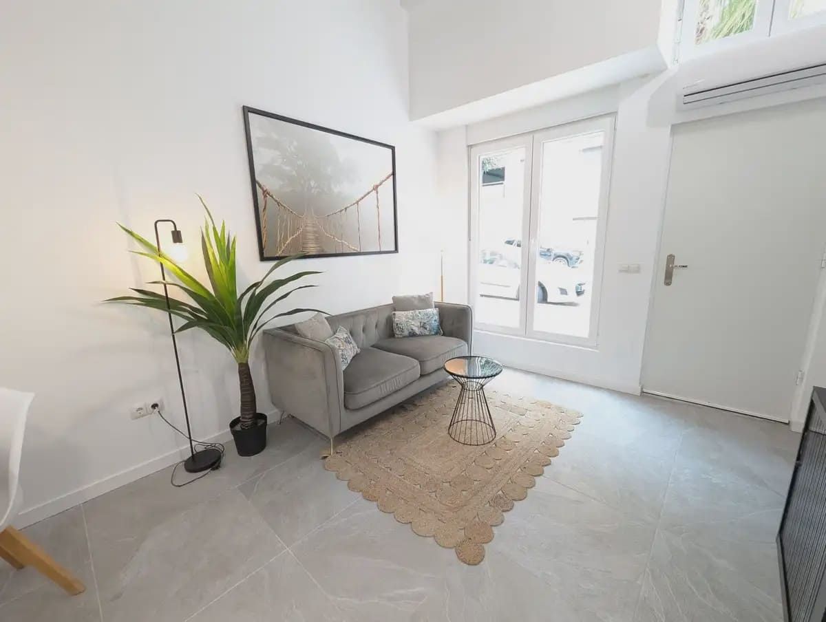 Yksiö myytävänä paikassa Torremolinos - 192 000 € (Ref: 9876703)