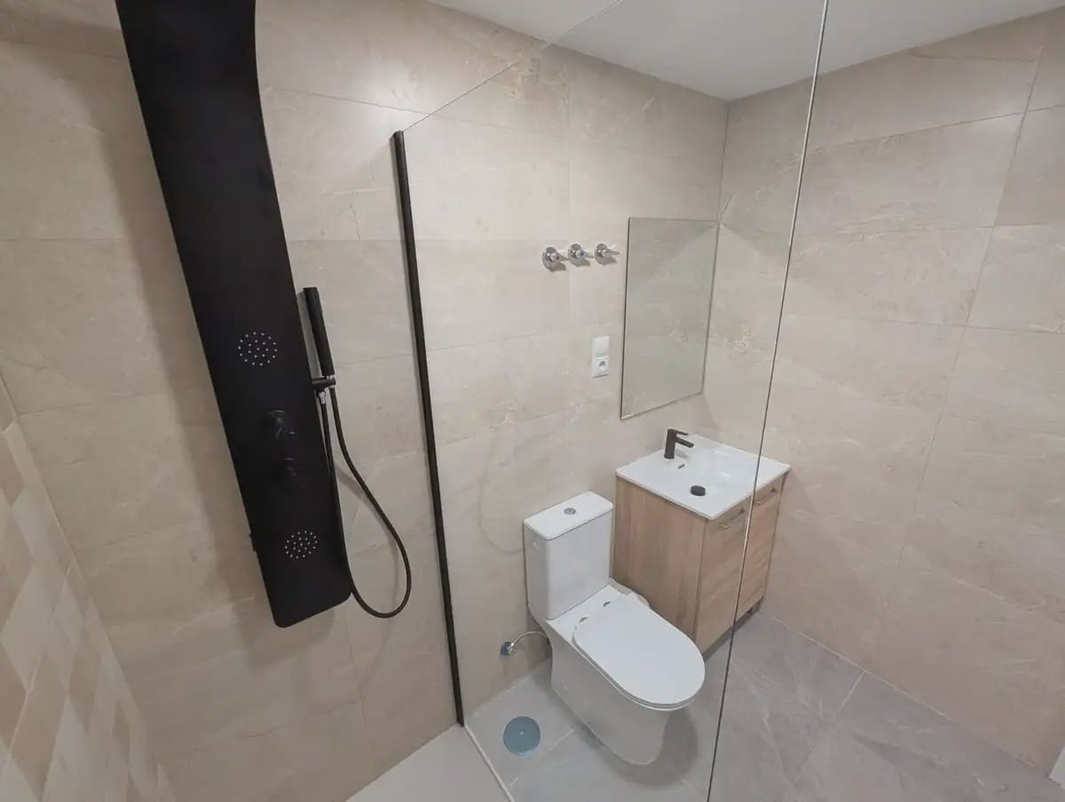 Yksiö myytävänä paikassa Torremolinos - 192 000 € (Ref: 9876703)