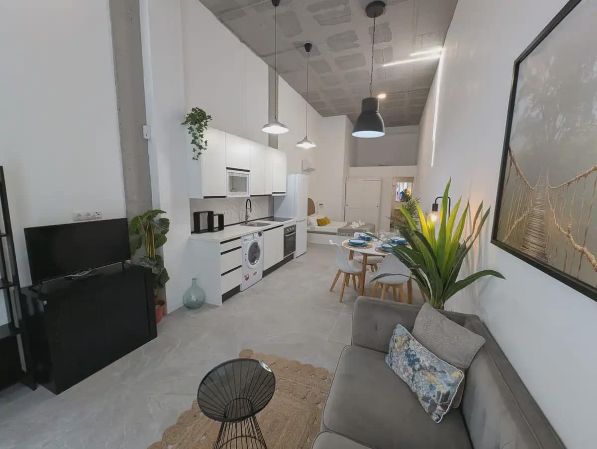 Yksiö myytävänä paikassa Torremolinos - 192 000 € (Ref: 9876703)