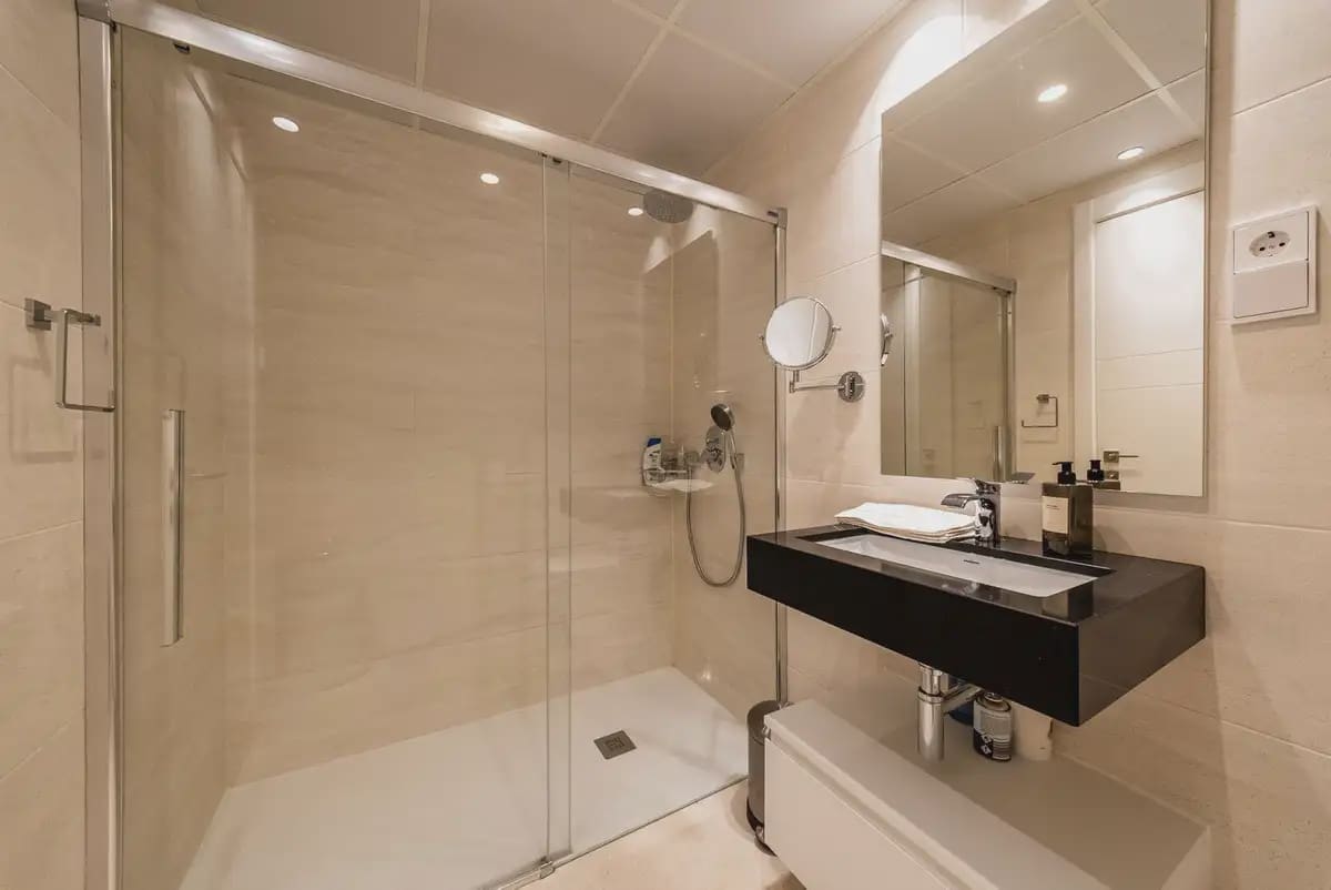 3 sypialnia Penthouse na sprzedaż w Fuengirola z basenem garażem - 1 350 000 € (Ref: 9876704)