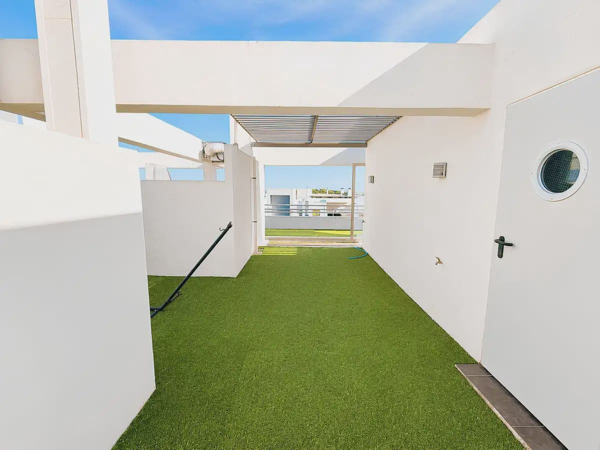 5 sypialnia Penthouse na sprzedaż w Mijas z basenem garażem - 595 000 € (Ref: 9876706)
