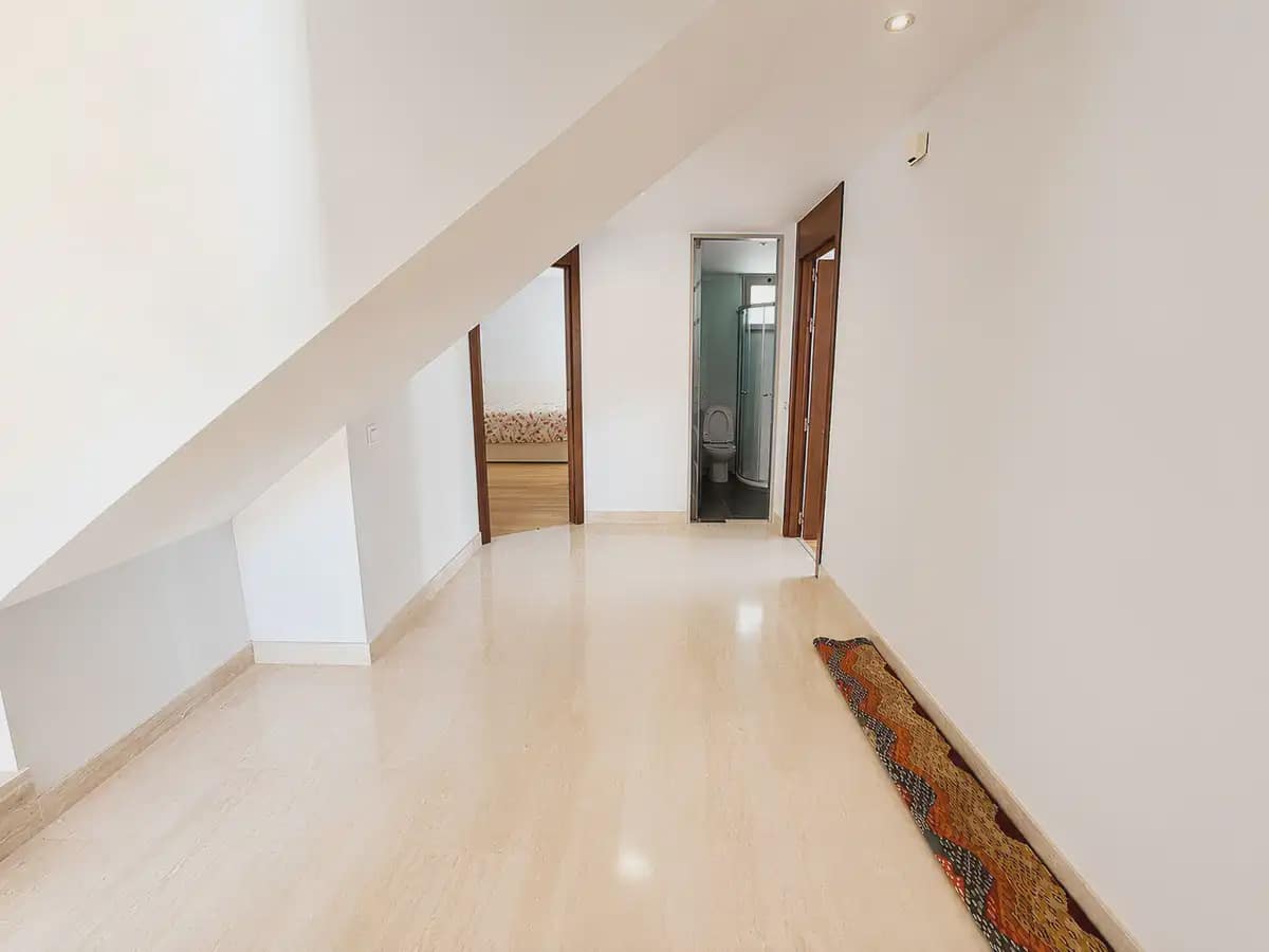 5 sypialnia Penthouse na sprzedaż w Mijas z basenem garażem - 595 000 € (Ref: 9876706)